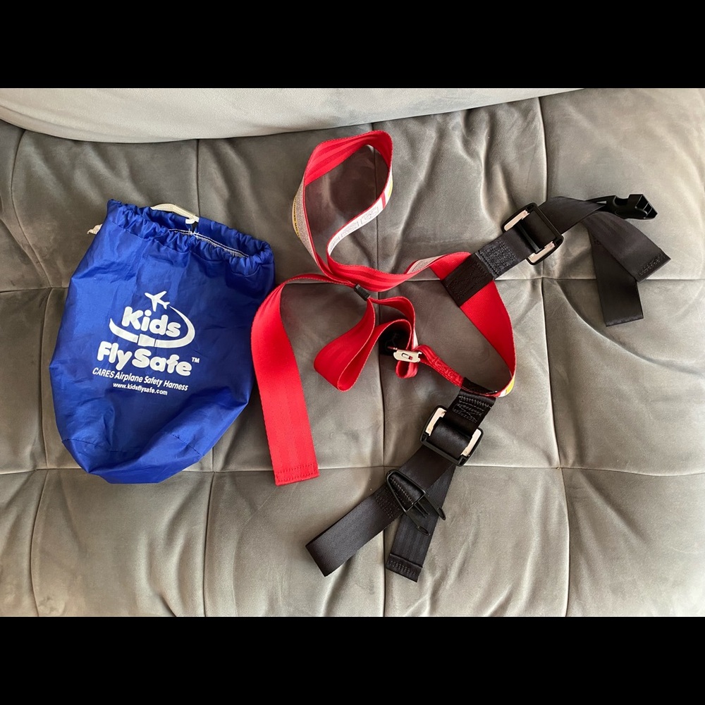 Cares Kids Fly Safe Airplane Safety Harness